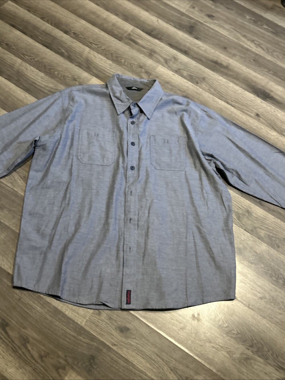 Men’s XL Wrangler Blue Button Up Long Sleeve